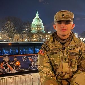 Meet your Posher, Carter